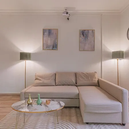 Luxury Cinephile - Netflix - 2 Balcons - Garage Prive - Minibar
