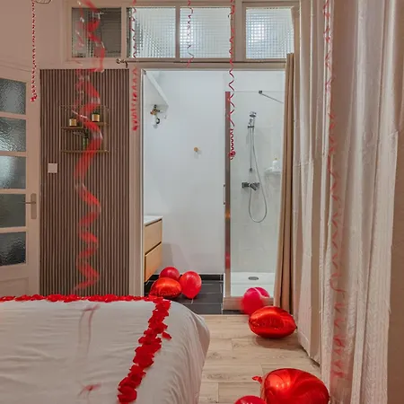 Luxury Cinephile - Netflix - 2 Balcons - Garage Prive - Minibar Apartment