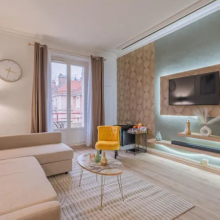 Luxury Cinephile - Netflix - 2 Balcons - Garage Prive - Minibar * Grenoble